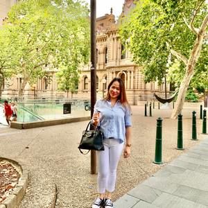 Meet your Posher, Julie